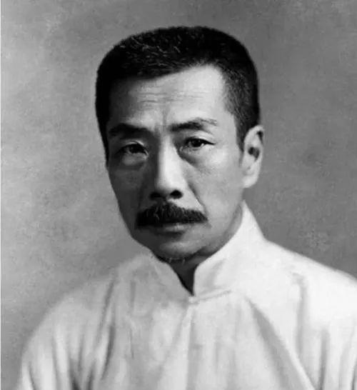 娱乐吃瓜酱鲁迅长胖,鲁迅长胖背后的娱乐吃瓜酱风云